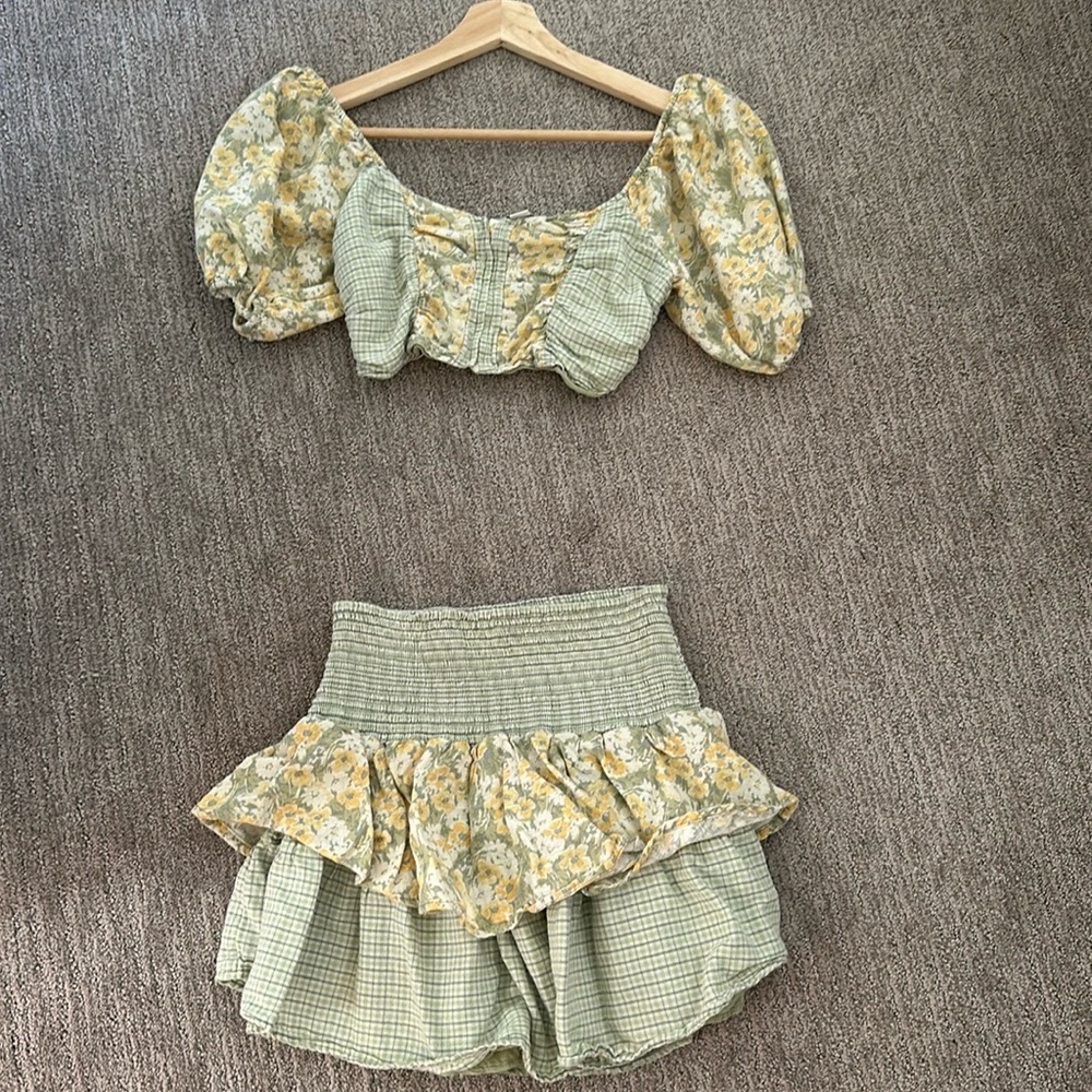 American eagle green yellow set